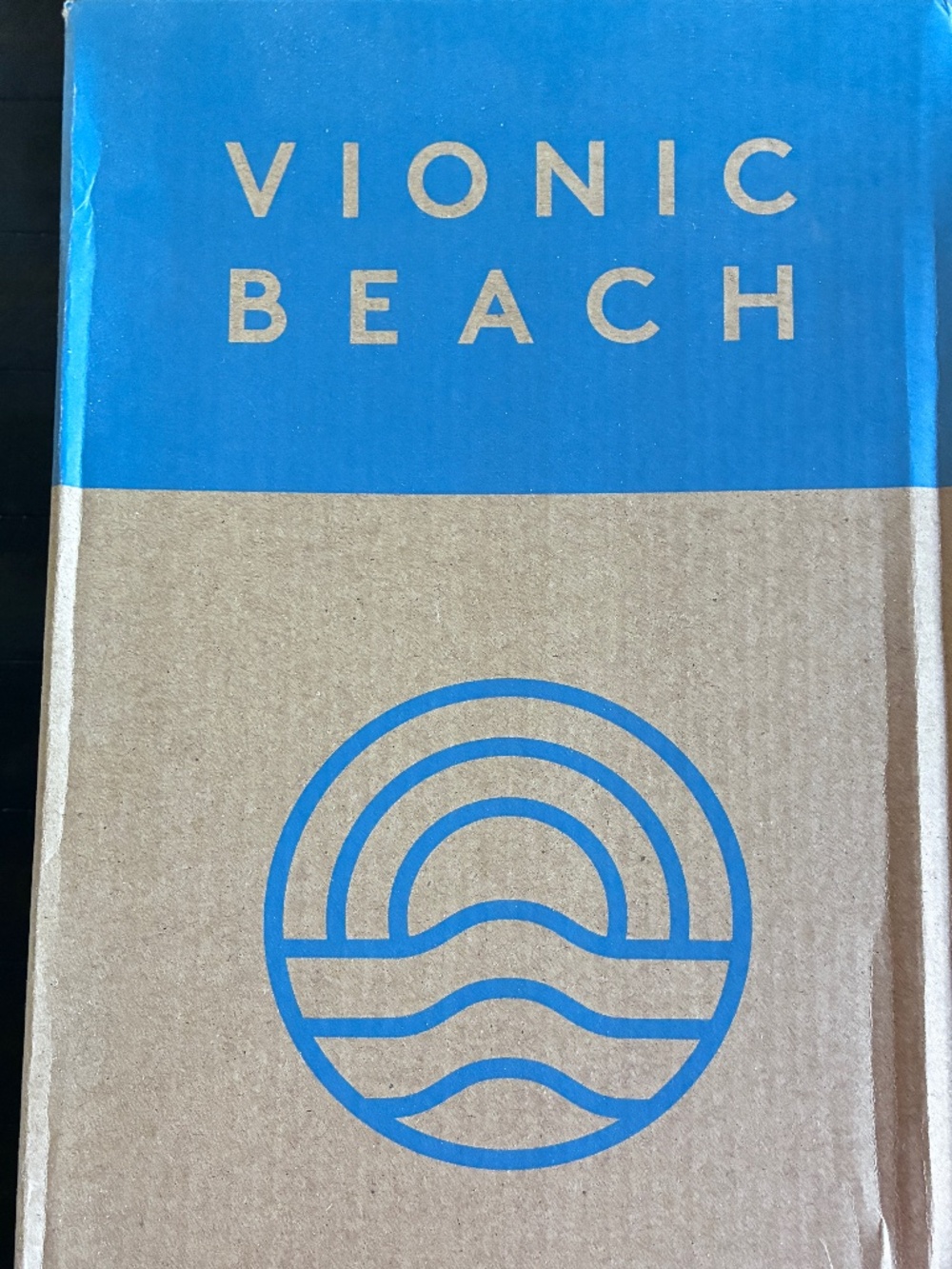 Women's Vionic Beach slip-ons size 9.5 - Picture 7 of 7